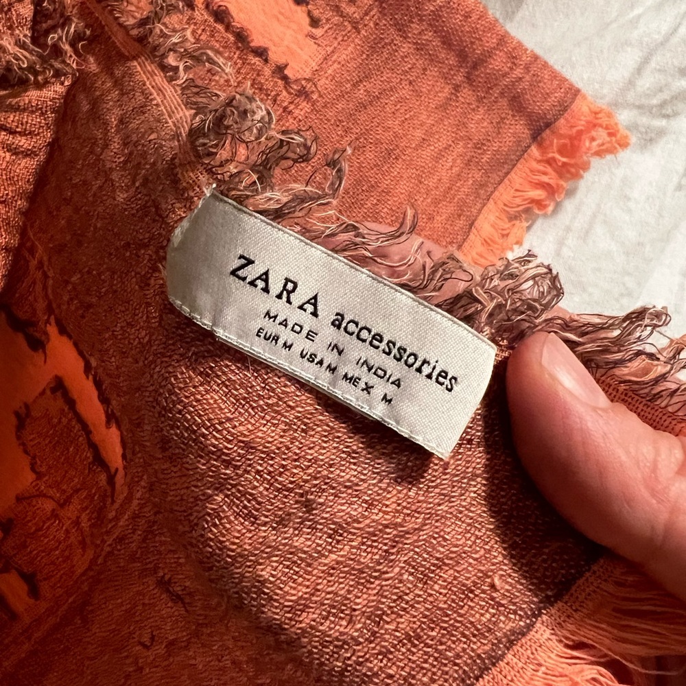 ZARA scarf/shrug